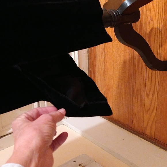 Vintage b.b. collections black velvet backless dress Sz 6 - Picture 7 of 11